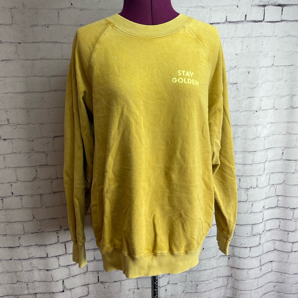 Billabong size XL stay golden mustard yellow crewneck sweatshirt